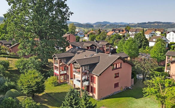 Immobilie in Gossau Sg - Stilvolle Dachwohnung mit grosszügigen 195 m² - Bild 1