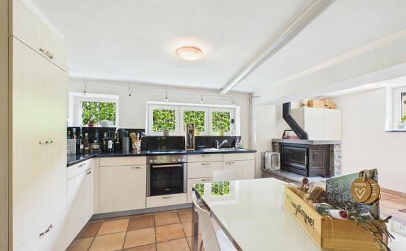 Immobilie in Vira - Splendida casa unifamiliare con pool house - Bild 18