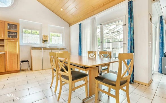Immobilie in Turtmann - Gepflegtes Familienhaus mit Bergsicht und Wintergarten - Bild 3