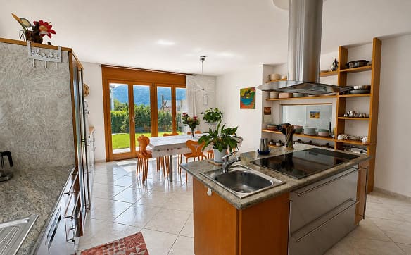 Immobilie in Vaglio - Ampia villa immersa nel verde a Vaglio - Bild 7