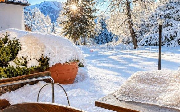Immobilie in Gstaad - Appartement 5½ pièces - 150m2 - avec jardin à Gstaad - Bild 3