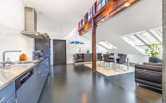 Immobilie in Rupperswil - Exklusive 4.5-Zimmer-Dach-Loft auf 2 Etagen – Trendiges Wohnen  - Bild 1