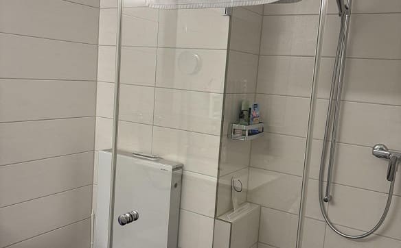 Immobilie in Heiligkreuz - Einfamilienhaus mit Einliegerwohnung, Doppel- und WoMo Garage - Bild 10