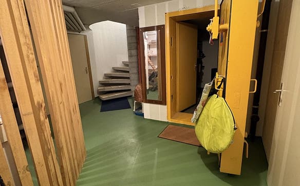Immobilie in Heiligkreuz - Einfamilienhaus mit Einliegerwohnung, Doppel- und WoMo Garage - Bild 21