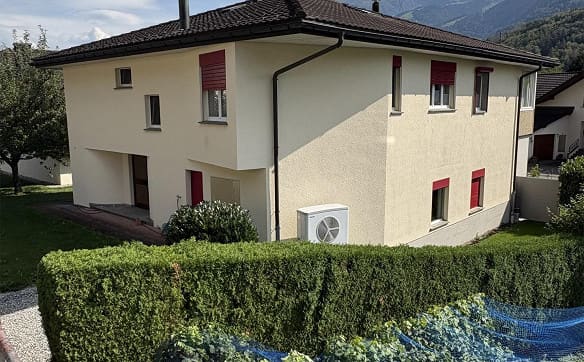 Immobilie in Heiligkreuz - Einfamilienhaus mit Einliegerwohnung, Doppel- und WoMo Garage - Bild 3