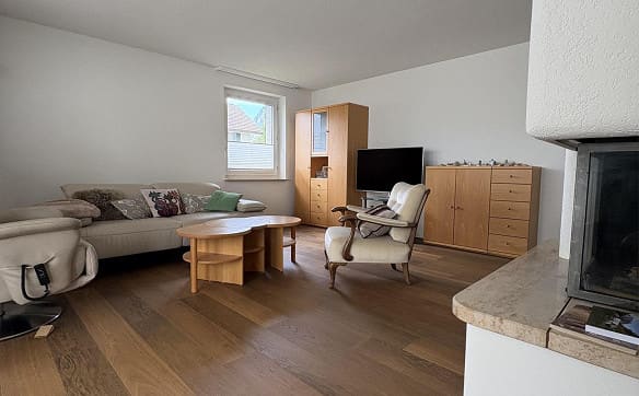 Immobilie in Heiligkreuz - Einfamilienhaus mit Einliegerwohnung, Doppel- und WoMo Garage - Bild 6