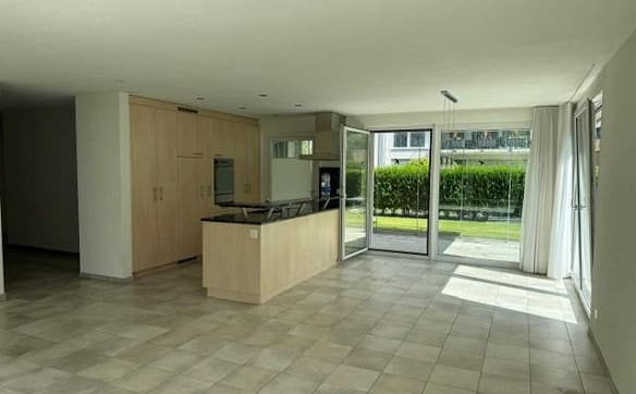 Immobilie in Mollis - 3.5-Zimmer-Gartenwohnung an Top-Lage in Mollis  - Bild 2