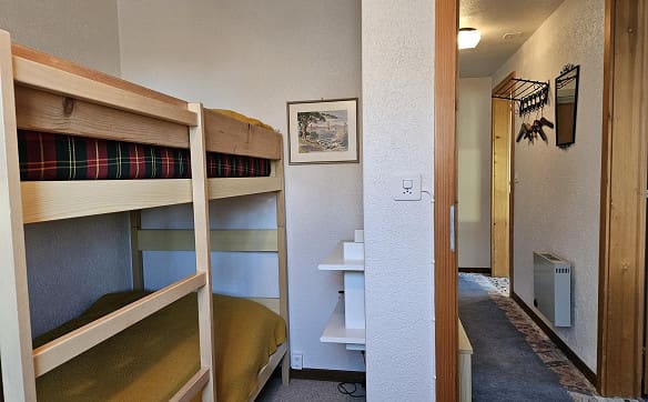 Immobilie in Lenk Im Simmental - Chalet Bärgstübli am Bühlberg mit wunderbarer Aussicht auf die Berge - Bild 16
