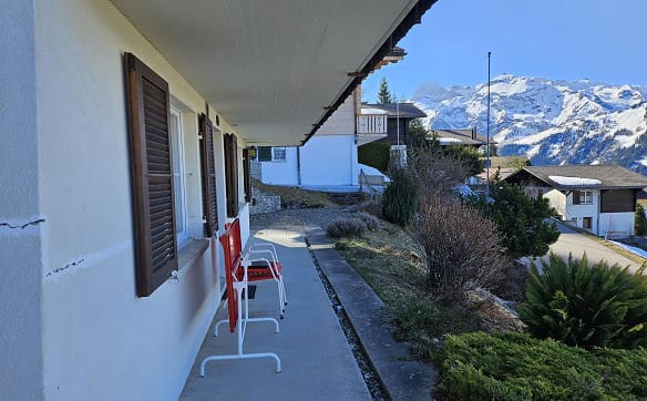 Immobilie in Lenk Im Simmental - Chalet Bärgstübli am Bühlberg mit wunderbarer Aussicht auf die Berge - Bild 20
