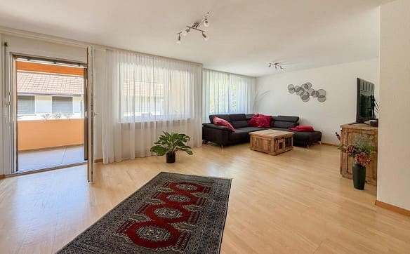 Immobilie in Oeschgen - Charmante 3.5-Zimmer-Wohnung mit grosszügigen Nebenflächen - Bild 10