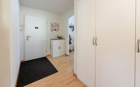 Immobilie in Oeschgen - Charmante 3.5-Zimmer-Wohnung mit grosszügigen Nebenflächen - Bild 12