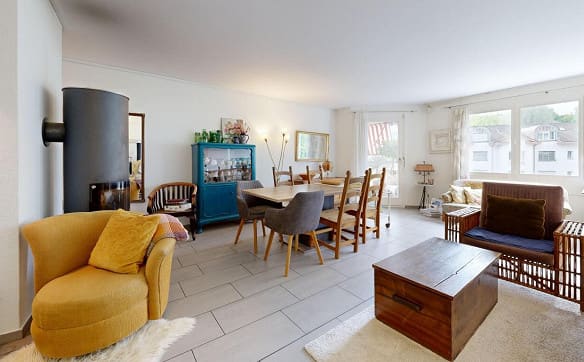 Immobilie in Adligenswil - Helle 4.5-Zimmer-Wohnung mit 105 m², Cheminée, 2 Balkonen & Garage - Bild 1