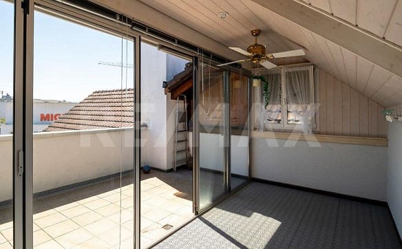 Immobilie in Gossau Zh - Mitten im Zentrum! Gepflegte Dach-Maisonette-Wohnung - Bild 12