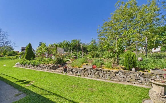 Immobilie in Sommeri - Der perfekte Mix aus Wohnkomfort & Gartenparadies - Bild 0