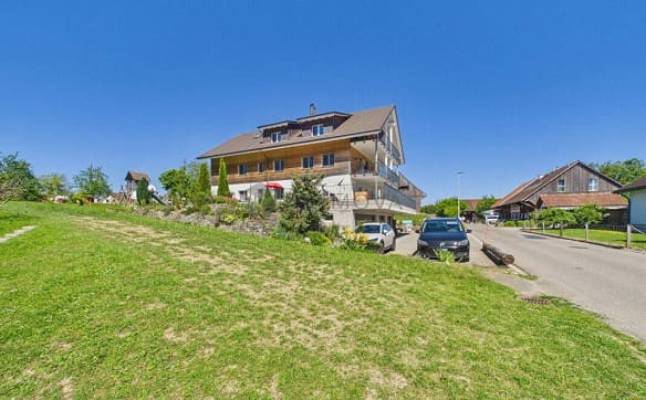 Immobilie in Sommeri - Der perfekte Mix aus Wohnkomfort & Gartenparadies - Bild 10