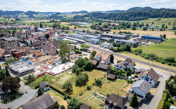 Immobilie in Madiswil - Wohn- und Gewerbehaus mit Entwicklungspotenzial und Bauland in Madi... - Bild 10