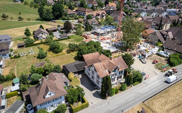 Immobilie in Madiswil - Wohn- und Gewerbehaus mit Entwicklungspotenzial und Bauland in Madi... - Bild 3