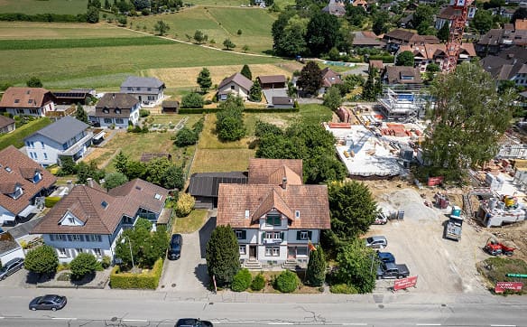 Immobilie in Madiswil - Wohn- und Gewerbehaus mit Entwicklungspotenzial und Bauland in Madi... - Bild 5