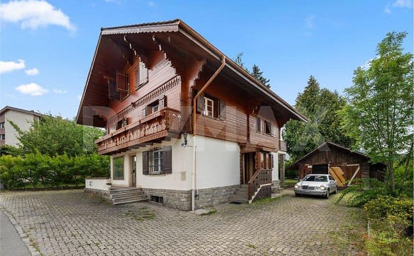 Immobilie in Giffers - Magnifique grand chalet offrant un grand potentiel au cœur de Giffers - Bild 1