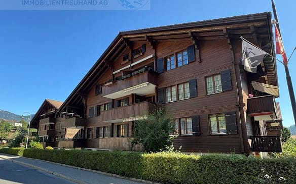 Immobilie in Wilderswil - Grosszügige 3.5-Zimmer-Dachwohnung mit Galerie - Bild 0