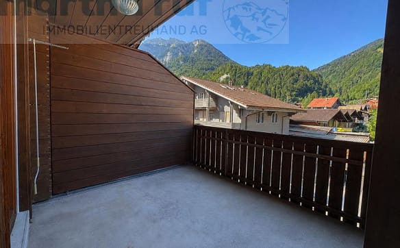 Immobilie in Wilderswil - Grosszügige 3.5-Zimmer-Dachwohnung mit Galerie - Bild 11