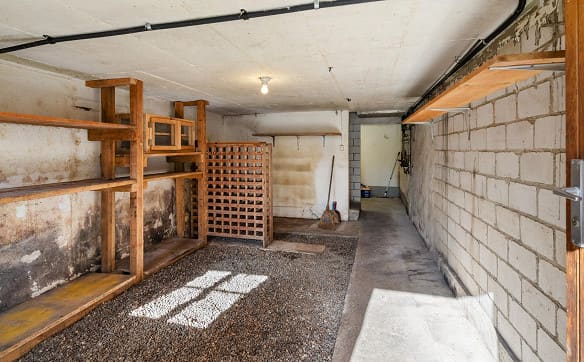 Immobilie in Auslikon - ECKHAUS MIT SEE- UND BERGSICHT SOWIE GROSSZÜGIGEM PLATZANGEBOT - Bild 19