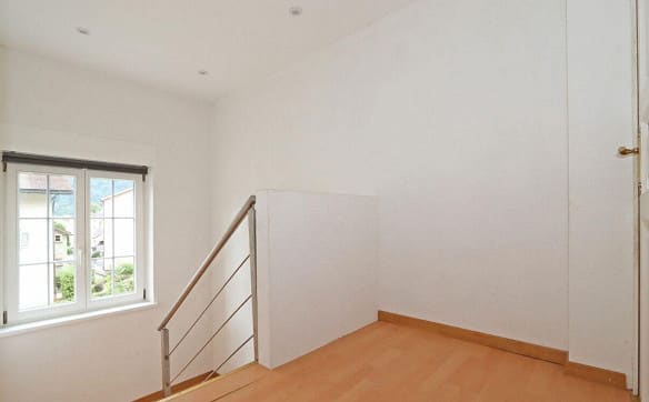 Immobilie in Mollis - Doppeleinfamilienhaus an familienfreundlicher, sonniger und zentral... - Bild 10