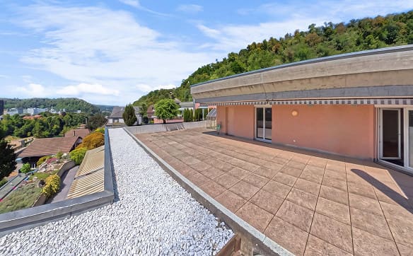 Immobilie in Ennetbaden - Terrassenwohnung mit 101 m² Terrasse und Weitsicht über Baden - Bild 19