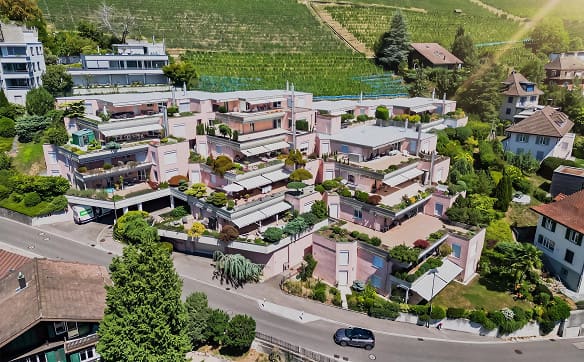 Immobilie in Ennetbaden - Terrassenwohnung mit 101 m² Terrasse und Weitsicht über Baden - Bild 2