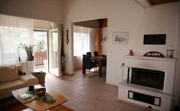 Immobilie in Bazenheid - 5.5-Zimmer-Dachwohnung mit Weitsicht, Balkon und Doppel-Tiefgarage - Bild 2