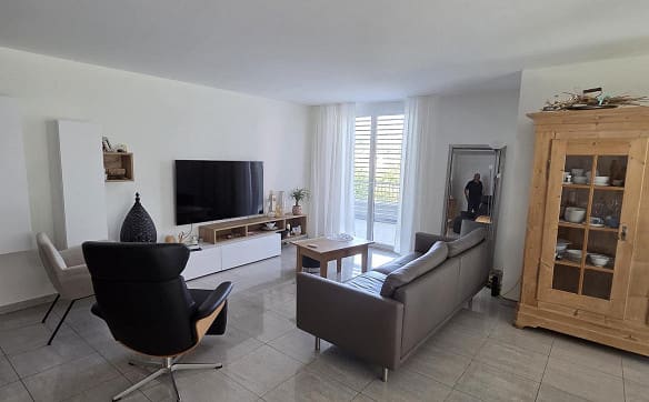 Immobilie in Azmoos - Einmalige Gelegenheit in Azmoos 4.5 Zimmer-Gartenwohnung zu verkaufen - Bild 6
