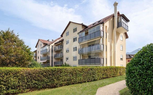Immobilie in Reichenburg - Gepflegte 4.5-Zimmerwohnung mit grossem Balkon in  zu kaufen! - Bild 0