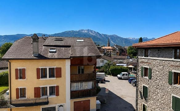 Immobilie in Bex - BELLE VUE ET SPACIEUX AVEC CACHET AU CUR DE BEX - Bild 0