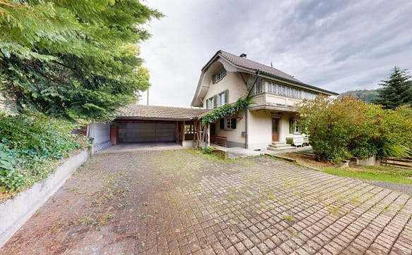 Immobilie in Ursenbach - 5.5-Zimmer-Einfamilienhaus mit grossem Grundstück und viel Potenzial - Bild 1