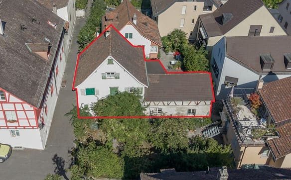 Immobilie in Arlesheim - 5-Zimmer-Einfamilienhaus an traumhafter Lage im Dorfkern von Arlesheim - Bild 0