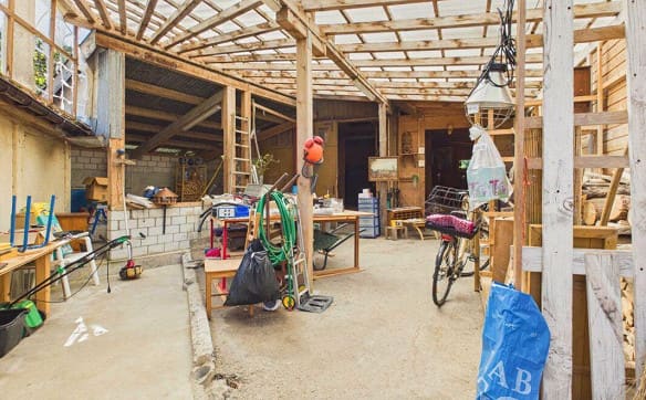 Immobilie in Ebnat-kappel - Wohnhaus mit grossem Biotop, Garage und zwei Mehrzweckgebäuden - Bild 14
