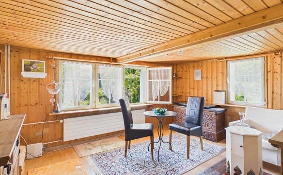 Immobilie in Ebnat-kappel - Wohnhaus mit grossem Biotop, Garage und zwei Mehrzweckgebäuden - Bild 3