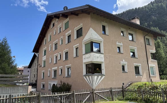 Immobilie in Pontresina - Charmantes Feriendomizil an ruhiger aber zentraler Lage - Bild 0