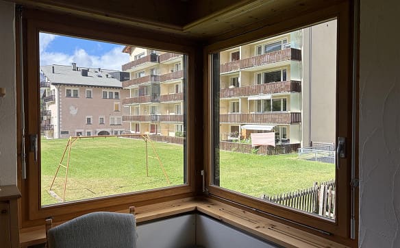 Immobilie in Pontresina - Charmantes Feriendomizil an ruhiger aber zentraler Lage - Bild 1