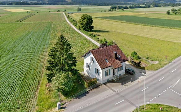 Immobilie in Wasterkingen - EFH mit traumhafter und unverbaubarer Weitsicht - Bild 0