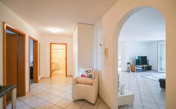 Immobilie in Gipf-oberfrick - Gepflegte 4.5 Zimmer-Wohnung mitten im Dorf - Bild 10