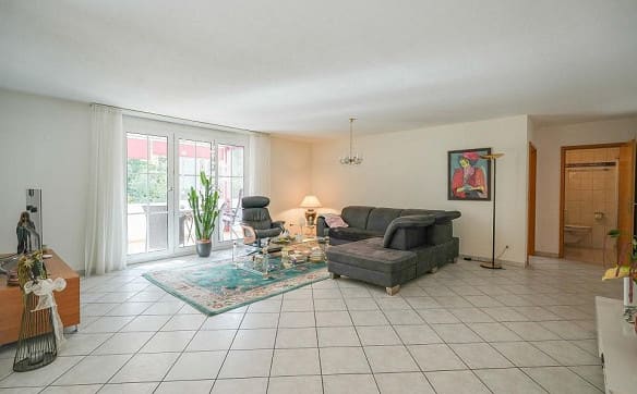 Immobilie in Gipf-oberfrick - Gepflegte 4.5 Zimmer-Wohnung mitten im Dorf - Bild 9