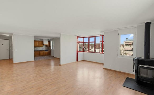 Immobilie in Rüti Zh - Zentral wohnen - 4,5-Zimmerwohnung im Herzen von Rüti ZH - Bild 1