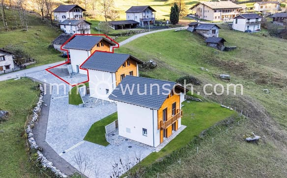 Immobilie in Selma - Charmantes Chalet «Monte» - modern, hell mit herrlicher Weitsicht i... - Bild 0