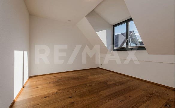Immobilie in Aeugst Am Albis - HOCHWERTIGE 4½-ZIMMER-MINERGIE-WOHNUNG MIT SICHT - Bild 10
