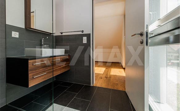 Immobilie in Aeugst Am Albis - HOCHWERTIGE 4½-ZIMMER-MINERGIE-WOHNUNG MIT SICHT - Bild 7