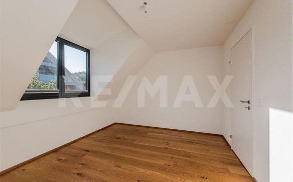 Immobilie in Aeugst Am Albis - HOCHWERTIGE 4½-ZIMMER-MINERGIE-WOHNUNG MIT SICHT - Bild 8