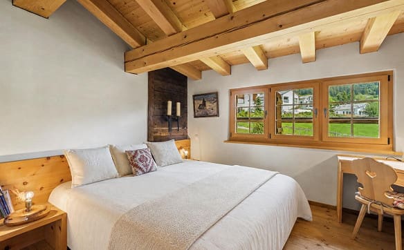 Immobilie in Flims Dorf - Flims: Ferienwohnung mit besonderer Ausstrahlung und separatem Studio - Bild 2