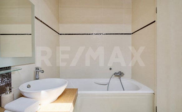 Immobilie in Lavigny - LAVIGNY – TRIPLEX DE 141 M² À L’ESPRIT MAISON - Bild 4