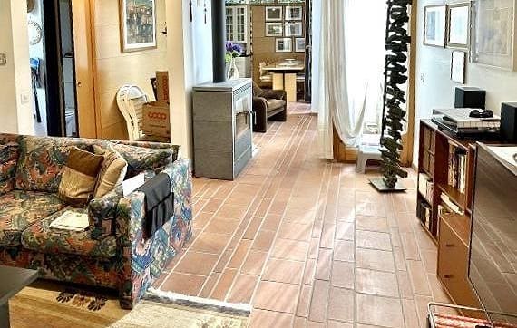 Immobilie in Rossura - 5 1/2-Zimmer-Haus mit grossem Umschwung an sehr ruhiger, Lage / cas... - Bild 2